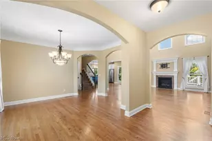 3901 Creekside Dr, Uniontown, OH 44685 - Photo 14