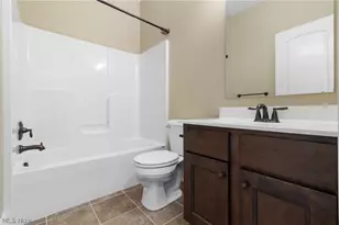 3901 Creekside Dr, Uniontown, OH 44685 - Photo 22