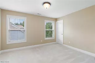 3901 Creekside Dr, Uniontown, OH 44685 - Photo 32