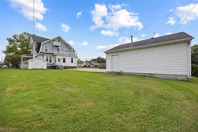 1032 W 4th Street, Lorain, OH 44052 - Photo 46