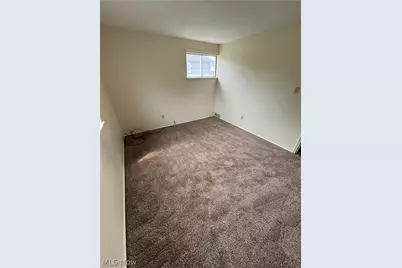 4060 Fulton Boulevard, Loveland, OH 44144 - Photo 14