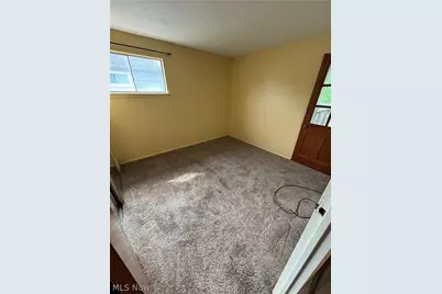 4060 Fulton Boulevard, Loveland, OH 44144 - Photo 16
