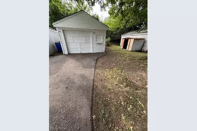 4060 Fulton Boulevard, Loveland, OH 44144 - Photo 20