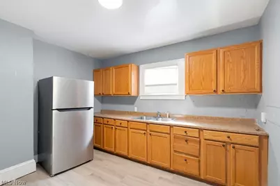 970 Mercer Avenue, Akron, OH 44320 - Photo 10