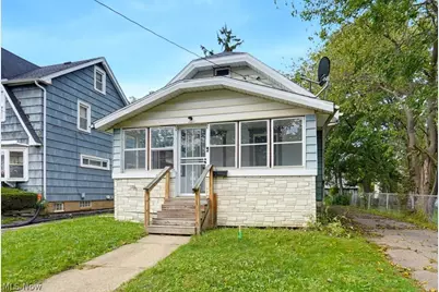 970 Mercer Avenue, Akron, OH 44320 - Photo 2