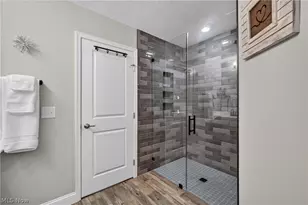 31832 Suncrest Cir, North Ridgeville, OH 44039 - Photo 16