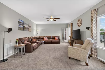 31832 Suncrest Circle, North Ridgeville, OH 44039 - Photo 8