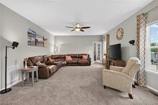 31832 Suncrest Cir, North Ridgeville, OH 44039 - Photo 8