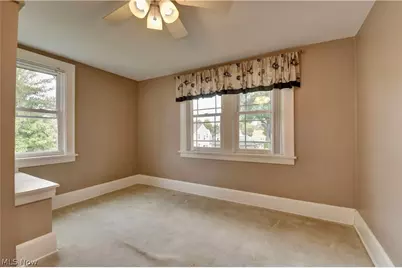 364 Clinton Avenue, Akron, OH 44301 - Photo 28