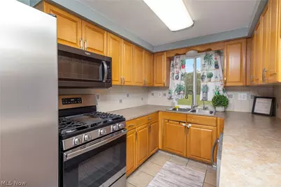 6410 Westmore Street, Louisville, OH 44641 - Photo 12