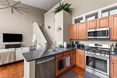 16800 Van Aken Boulevard #410, Huber Heights, OH 44120 - Photo 12