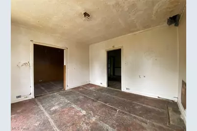 3661 E 59th Street, Loveland, OH 44105 - Photo 8
