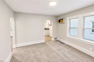 1038 Clay St, Akron, OH 44301 - Photo 6