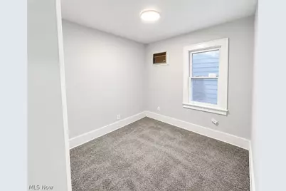 1038 Clay Street, Akron, OH 44301 - Photo 8