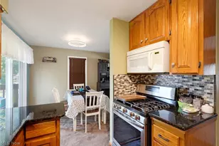 2630 Oakview St NW, Massillon, OH 44646 - Photo 12