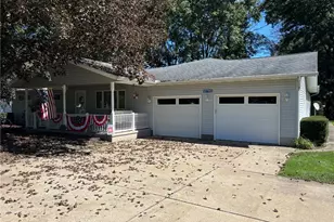 10790 Wilma Ave NE, Alliance, OH 44601 - Photo 2