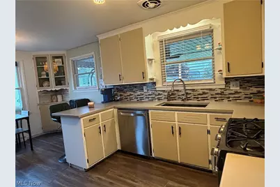 136 N School Street, Millersburg, OH 44654 - Photo 22