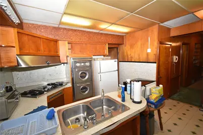 2064 W 44th Street, Loveland, OH 44113 - Photo 14
