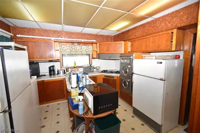 2064 W 44th Street, Loveland, OH 44113 - Photo 12