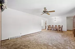18328 Haskins Rd, Chagrin Falls, OH 44023 - Photo 8