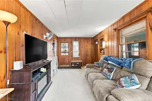 191 Woodhill Dr, Amherst, OH 44001 - Photo 14