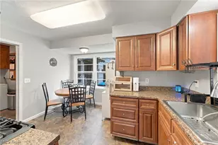 191 Woodhill Dr, Amherst, OH 44001 - Photo 10