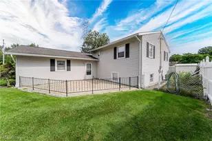 6117 Yorktown Rd, Lorain, OH 44053 - Photo 34