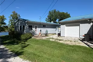 9235 Treasure Blvd, North Benton, OH 44449 - Photo 8