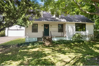 353 Southeast Avenue, Tallmadge, OH 44278 - Photo 2
