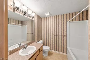 33278 Ambleside Dr, Avon Lake, OH 44012 - Photo 38