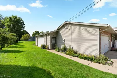 3019 Leonard Avenue SW, Canton, OH 44706 - Photo 4