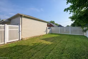 32204 Glen Arden Dr, Willowick, OH 44095 - Photo 6