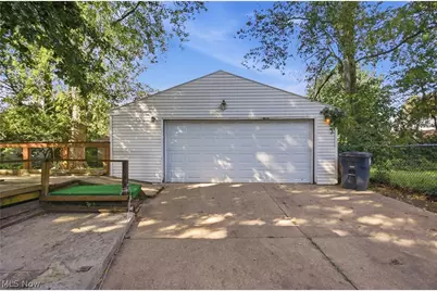 1377 Chippewa Avenue, Akron, OH 44305 - Photo 20