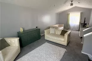 992 Lakewood Beach Dr, Sheffield Lake, OH 44054 - Photo 8