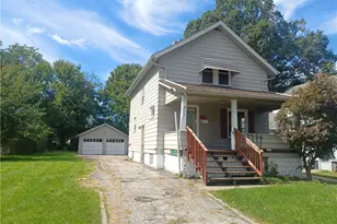 549 6th St, Struthers, OH 44471 - Photo 16