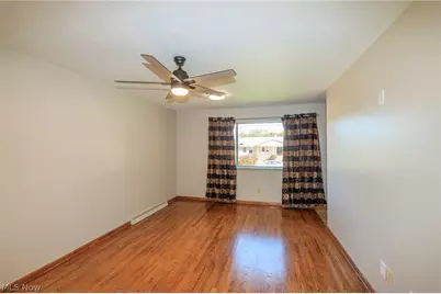 358 Washington Avenue, Barberton, OH 44203 - Photo 12