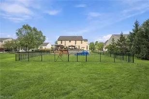 9192 Stonebriar Ln, North Ridgeville, OH 44039 - Photo 44