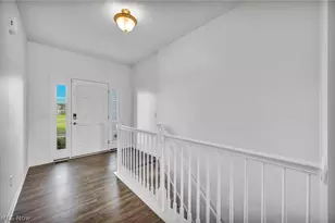 6517 Tree Top Pl, North Ridgeville, OH 44039 - Photo 4