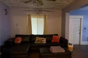 639 Grant St, Akron, OH 44311 - Photo 6
