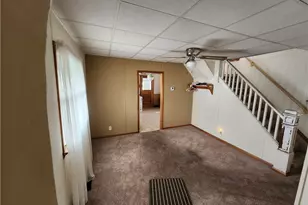 1047 W Arch St, Ashland, OH 44805 - Photo 6