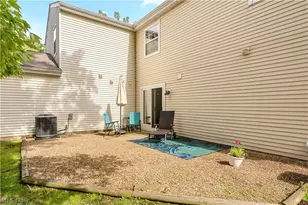 7300 Chatham Ct, Northfield, OH 44067 - Photo 22