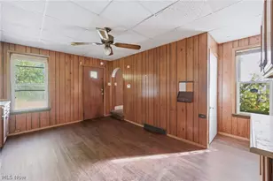 1568 Shehy St, Youngstown, OH 44506 - Photo 18