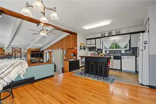 819 Sunset View Blvd, Tallmadge, OH 44278 - Photo 6