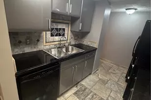 2 Sutton Pl, Huber Heights, OH 44120 - Photo 8