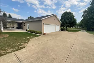 17918 Whitehead Rd, LaGrange, OH 44050 - Photo 4