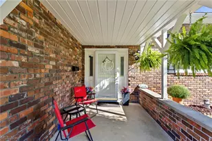 216 Market St, Yorkville, OH 43971 - Photo 4