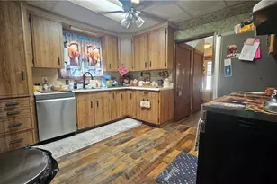 839 W Vine St, Martins Ferry, OH 43935 - Photo 16