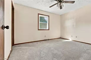 1144 Royce St NW, Uniontown, OH 44685 - Photo 12