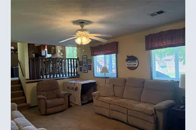 525 Saint Lawrence Boulevard, Eastlake, OH 44095 - Photo 12