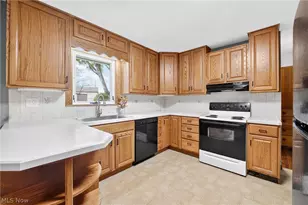 1645 Westwood Cir, Wooster, OH 44691 - Photo 8